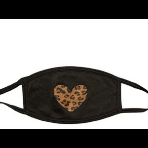 Leopard heart Face mask